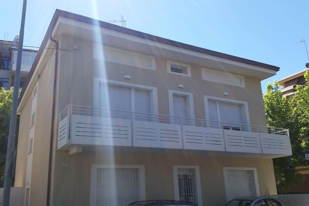 Appartamento In Villetta A 2 Passi Dal Mare E Dal Centro Pésaro Exterior foto